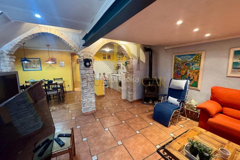 Foto 97e8b069-896f-47bb-ad34-66c3692baecc. Casa a calle de la vega 7 a Maranchón