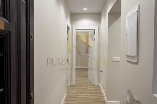 Appartement  N/a. Precioso piso totalmente reformado en el centro de leon