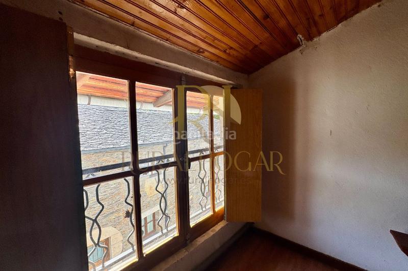 Foto c6ce6615-24f6-4139-abb3-f4b0f725c263. Casa in calle barrero 3 in Páramo del Sil