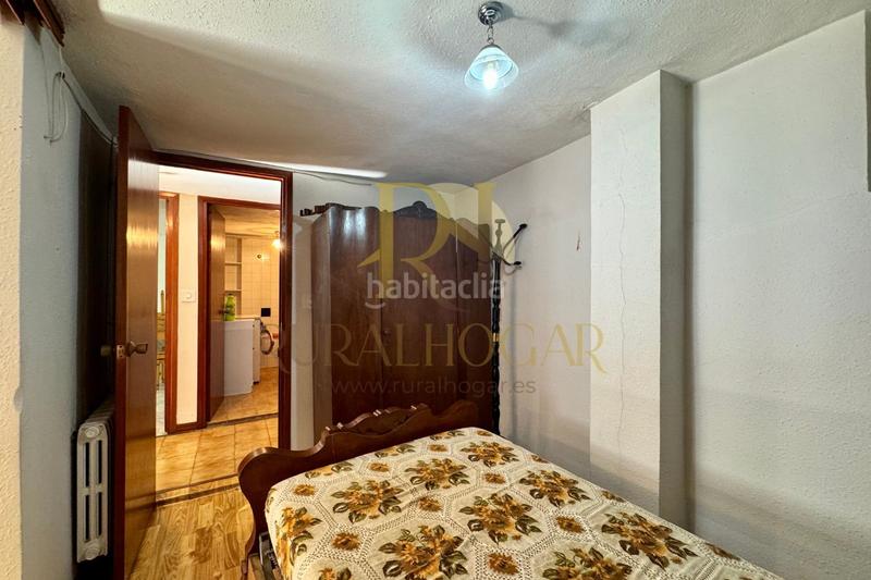 Foto d87d7a73-a630-4f56-b8fd-19755d8cc11c. Casa in calle barrero 3 in Páramo del Sil