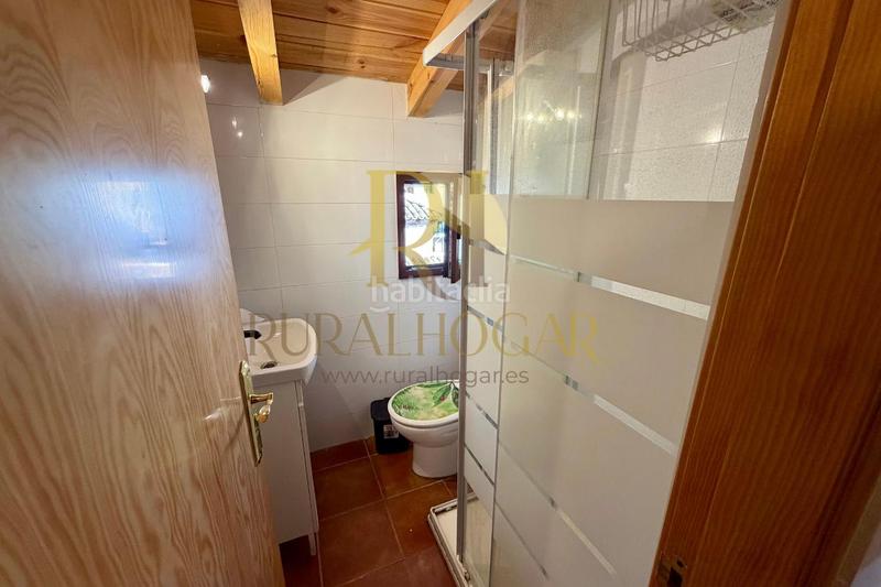 Foto 8e6f4e0f-ed49-4c7f-b961-de985f3dc8c9. Edifici a calle quemadales 5 a Molina de Aragón