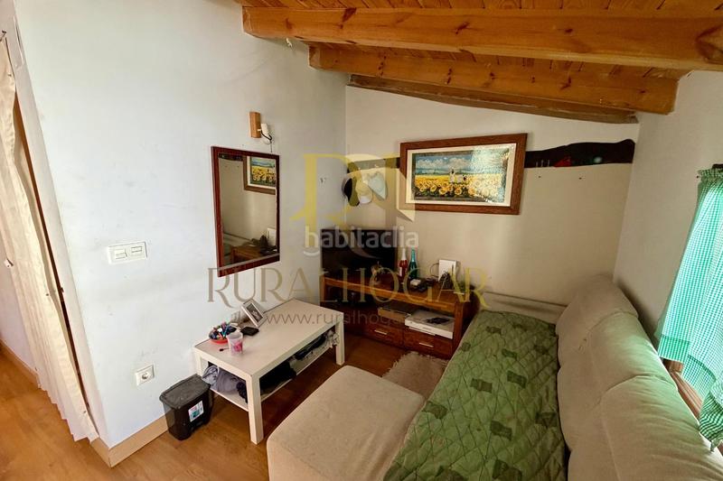 Foto de13ddb9-f967-49ab-a0fa-92008808bdad. Edifici a calle quemadales 5 a Molina de Aragón