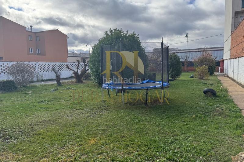 Foto 9fc41e1b-c7e0-4c70-a984-e0e916ea06ec. Casa con camino riscaldamento parcheggio in Armunia León