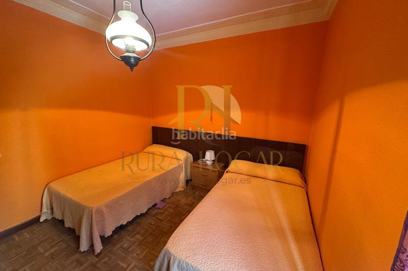 Foto d7407b3a-1615-45af-99be-9bf8fea1990a. Casa con camino riscaldamento parcheggio in Armunia León