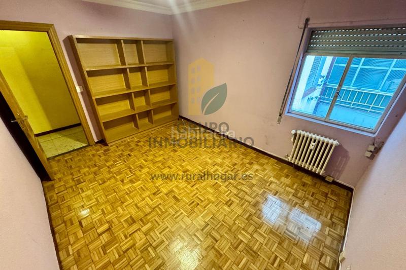 Foto d4be3e7e-a2fd-48ea-8063-fb60edf3b56a. Appartamento in calle villafranca 6 in Centro Ciudad León