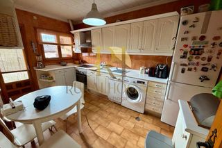 Etagenwohnung en Subida el coso 1d. Molina de arag�n: amplio piso de cuatro dormitorios!!