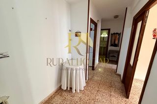 Etagenwohnung en Plaza de la constituci�n 4