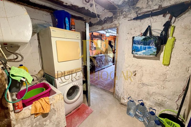 Foto 73d609c5-6cb7-4340-9332-3fa8ff199bcc. Casa amb calefacció a Traíd