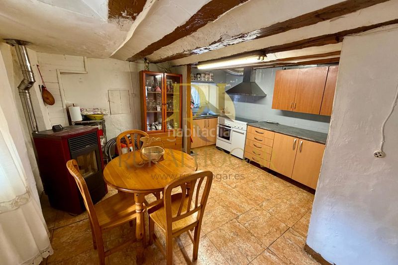 Foto 747c7c1f-7d47-4105-beb3-ad5150f95350. Casa amb calefacció a Traíd