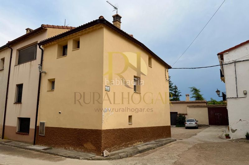Foto ebdfb450-2818-4531-a57a-e7a3374b74c4. Casa amb calefacció a Traíd