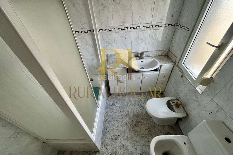Foto b151ef4a-bf3d-412b-b3dd-2899fa3c139f. Casa amb calefacció a Bustillo del Páramo