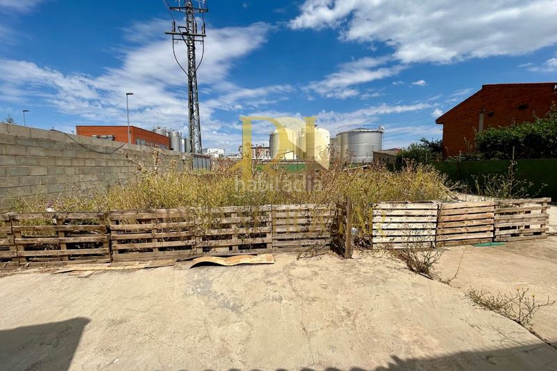 Foto e5dc7fd3-e7ad-4783-9d9c-427a9fcf15df. Casa amb calefacció a Bustillo del Páramo
