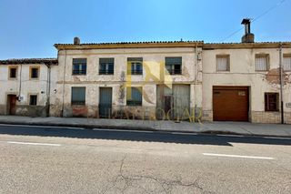 Casa a Calle corredera 36. Boñar: casa para rehabilitar con finca de mas de 1.ooom!