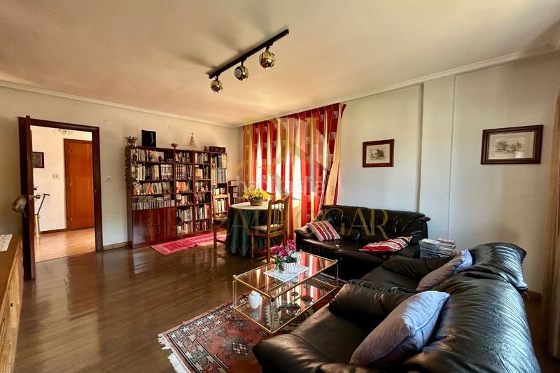 Foto 435aeaaa-2507-47ca-9160-2547b3516860. Casa a calle fonfría 4 a Torre del Bierzo