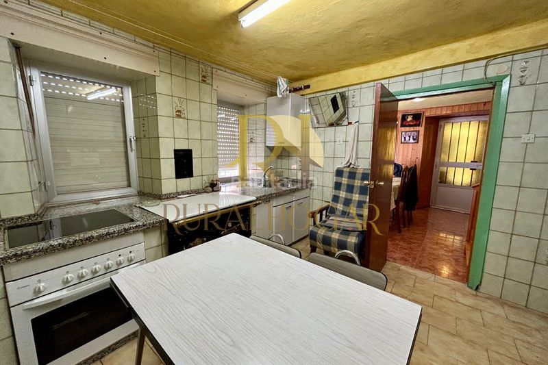Foto 3a5e38b5-9e1f-4ad8-b8aa-58fe3a69a0cb. Casa amb aparcament a Cármenes