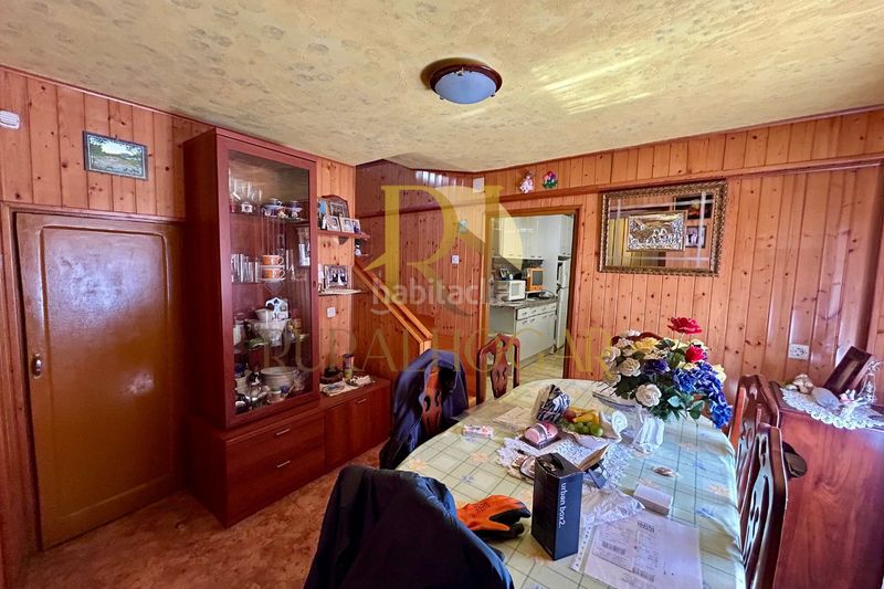 Foto bb4a40a7-80e2-42db-988e-47386dd90f5b. Casa amb aparcament a Cármenes