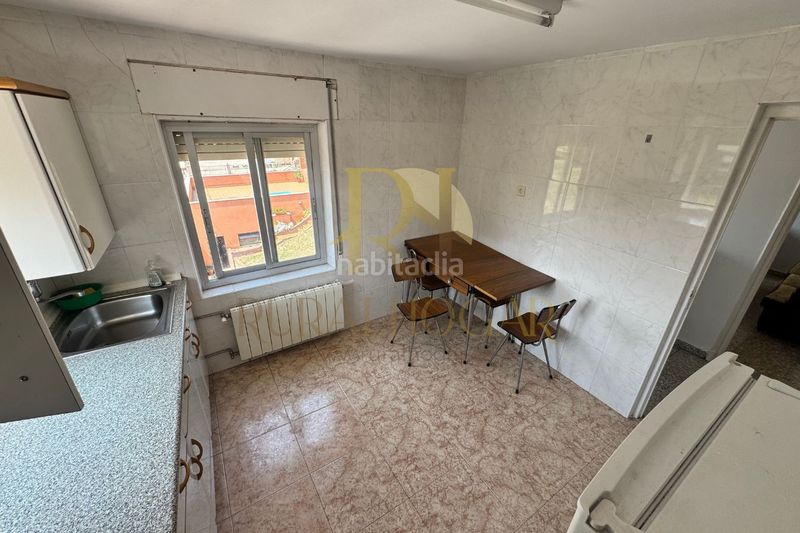Foto 191cd01b-8b02-4220-b7bf-297a9a3e13b2. Casa a calle la provida 31 a Robla (La)