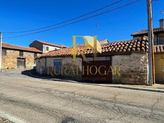 Maison à Val de San Lorenzo. Val de san lorenzo casa para rehabilitar a 10 minutos de astorga
