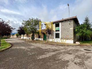 Maison à Val de San Lorenzo. Lagunas de somoza fantástica casa arriera maragata con todo el t