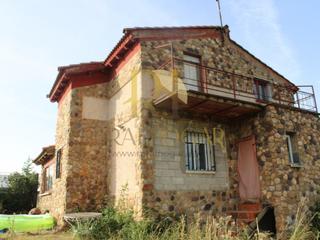 Maison à Cuadros. Casa con terreno de 1600 metros en valsemana