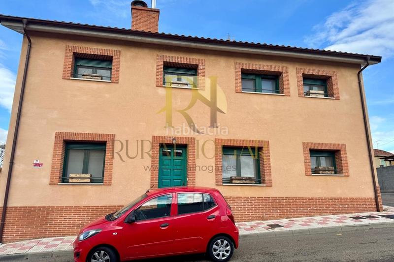 Foto 060c1202-70c5-4cb0-b9a3-483d2cc01573. Casa in calle escuela 3 in Villaquilambre