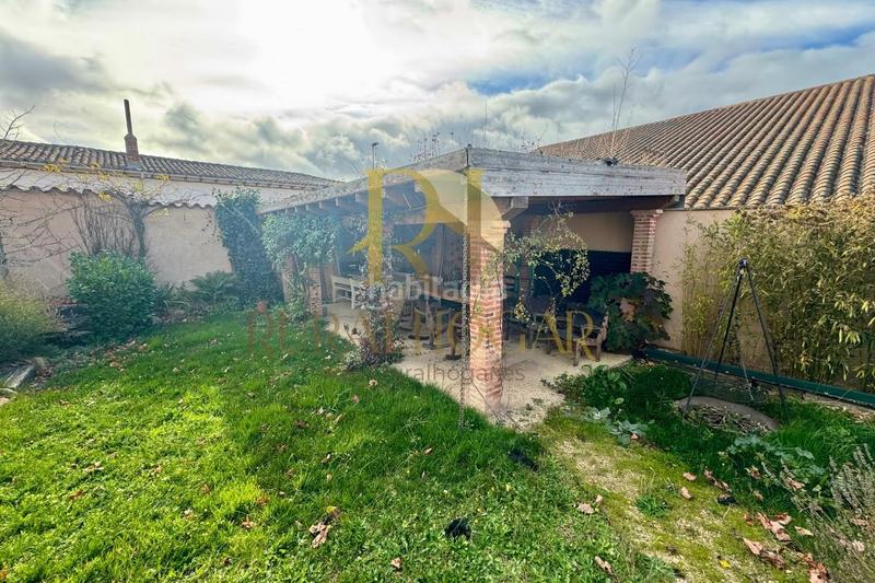 Foto da1e5c75-87c4-41ca-9254-2c8663f8a773. Casa in calle escuela 3 in Villaquilambre