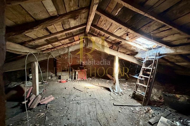 Foto 884268ef-f25d-4ac8-be03-4499e2806af6. Casa : edificio con locales en la plaza el negrillon! en Boñar