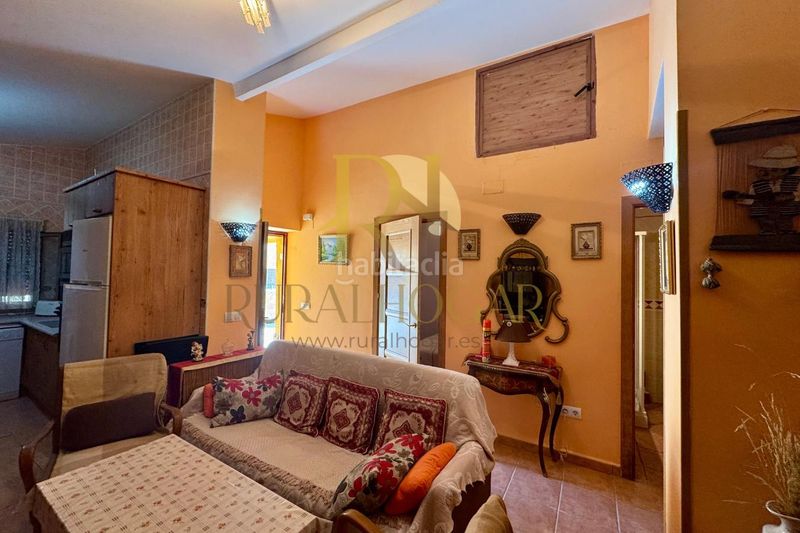 Foto 89849cfb-6750-4637-8c5c-a26329847bf8. Maison dans calle la cañada 21 dans Peralejos de las Truchas