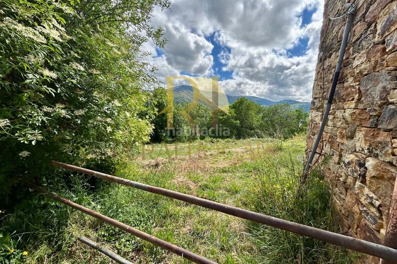 Foto 0d7e571d-5818-4331-9bda-d7e8ee88ad55. Casa a Vega de Valcarce