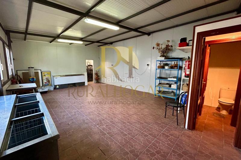 Foto 2ef90eba-cf37-4af5-94e3-858a57fcedd7. Local comercial a calle nueva 13 a Oteruelo León