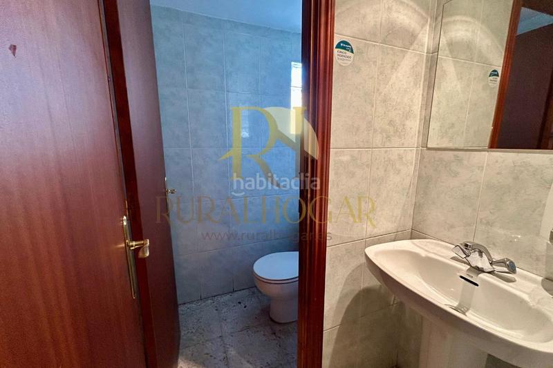 Foto 7d9c9683-1d07-4c11-9873-3b9aae348cb4. Local comercial a calle nueva 13 a Oteruelo León