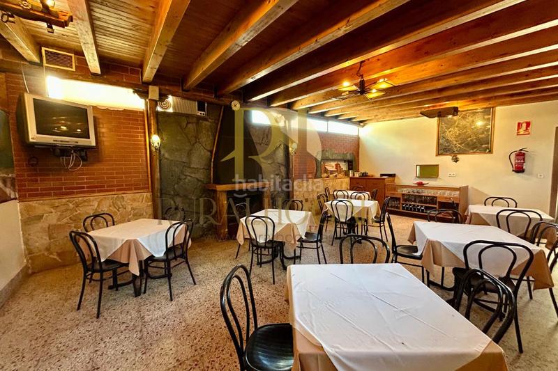 Foto 7dd7c39f-d24d-4184-a7ac-c35a7013f380. Local comercial a calle nueva 13 a Oteruelo León