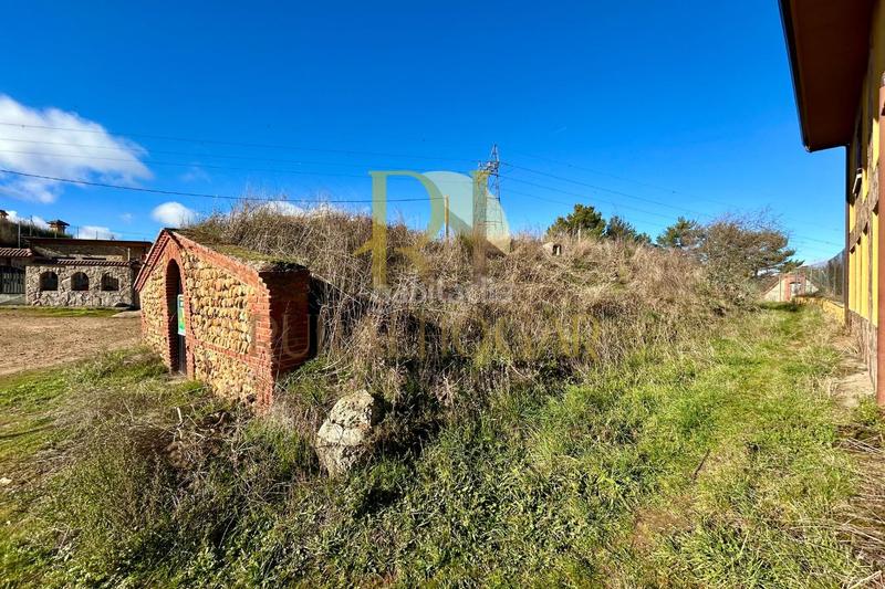 Foto 8104841d-ef0d-4906-bb49-d94c8da6239b. Fondo rustico in Trobajo del camino