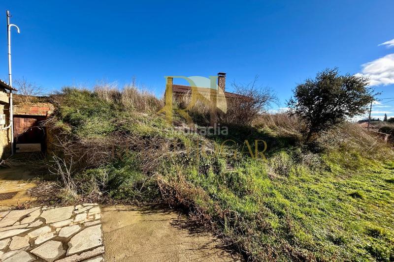 Foto 9aa1dcf3-fd4c-493b-90e5-d995290b94f7. Fondo rustico in Trobajo del camino