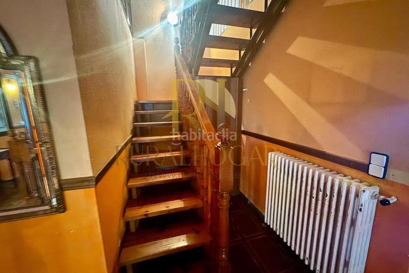 Foto 1696d83f-590f-422b-af18-6db21b46796b. Casa en calle gasca 123 : espaciosa casa con piscina a 15 minutos de calatayud! en Villarroya de la Sierra