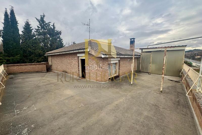 Foto 23ff4175-3e24-4e5a-a973-763527240862. Casa en calle gasca 123 : espaciosa casa con piscina a 15 minutos de calatayud! en Villarroya de la Sierra