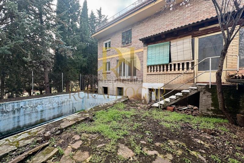 Foto 5ef155a2-0066-4018-bb50-bf0921024e77. Casa en calle gasca 123 : espaciosa casa con piscina a 15 minutos de calatayud! en Villarroya de la Sierra