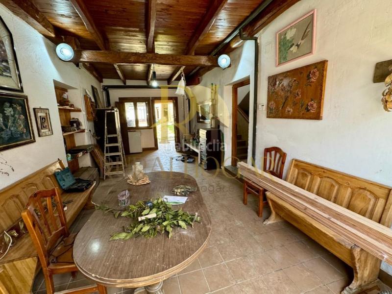 Foto dbe9149f-785b-4ac8-b211-3cb62e05aedd. Casa amb aparcament a Valdefresno