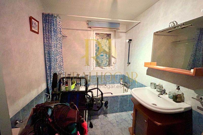 Foto c08de6a8-f109-4c0d-93a8-77627cbabb21. Flat in travesía de severo ochoa 1 in Pola de Gordón (La)
