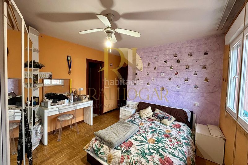 Foto d55b5a5e-0d3b-425e-acdb-11031b465b29. Flat in travesía de severo ochoa 1 in Pola de Gordón (La)