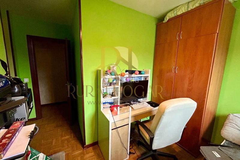 Foto efbfa0ba-f57e-457a-b02b-a62b41378d48. Flat in travesía de severo ochoa 1 in Pola de Gordón (La)