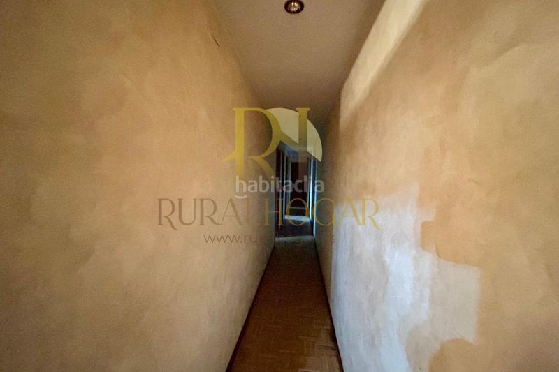 Foto fb50bb28-1c00-42e9-805b-1e750fdb0e29. Flat in travesía de severo ochoa 1 in Pola de Gordón (La)