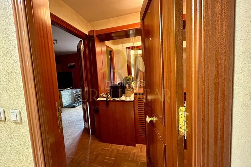 Foto ffe3e9d9-419b-458e-8e79-1fcb1d147420. Flat in travesía de severo ochoa 1 in Pola de Gordón (La)