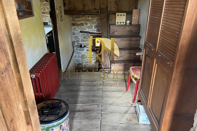 Foto 1a083ded-fe20-494f-ad80-3dee9982cda5. Casa en carretera general-co 7 ¡descubre la casa perfecta rodeada de hermosos paisajes en la zona ! amplio terreno de 1650m2 dividido en tres parcelas y en Boñar