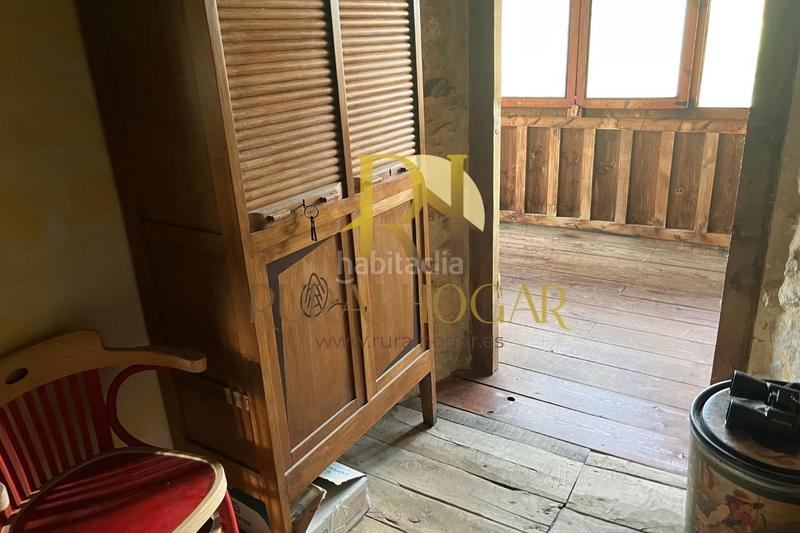 Foto 3cdfe601-70b9-413e-aa6e-286dd7b210e6. Casa en carretera general-co 7 ¡descubre la casa perfecta rodeada de hermosos paisajes en la zona ! amplio terreno de 1650m2 dividido en tres parcelas y en Boñar