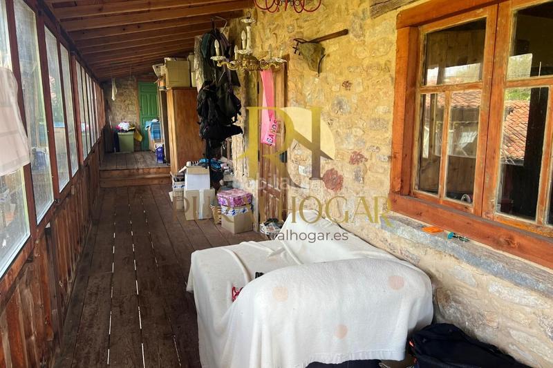 Foto 73ef0a18-1f56-4dcc-83b3-c45ff86a733e. Casa en carretera general-co 7 ¡descubre la casa perfecta rodeada de hermosos paisajes en la zona ! amplio terreno de 1650m2 dividido en tres parcelas y en Boñar