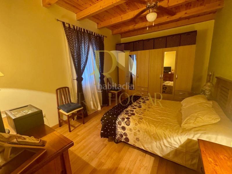 Foto c56b70b8-1fd4-4a72-b331-081675799056. Casa amb aparcament a Zotes del Páramo