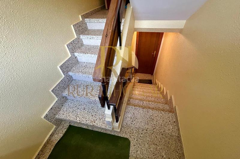 Foto 8a1bcebf-a444-47b7-b5e9-a6de0f559ec2. Maison dans carretera antigua n-vi 82a dans Vega de Valcarce