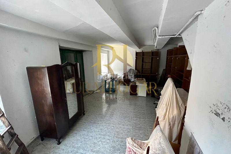 Foto 4815ed30-8a7c-4710-b239-e74f1ced3d9c. Casa : casa en el centro del pueblo!! en Vega de Valcarce