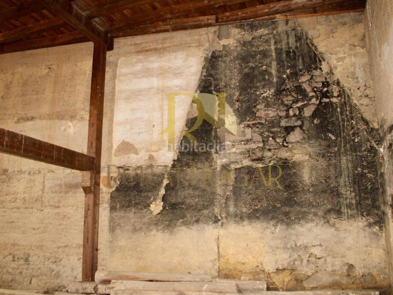 Foto f3784234-06e1-46b6-b63a-adcba0f182fc. Casa in Magaz de Cepeda